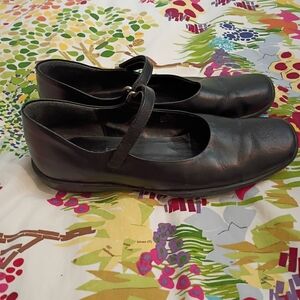 Etienne Aigner Black Mary Jane Flats Size 9